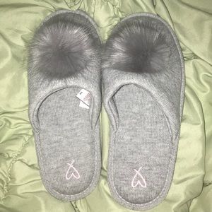 Size Medium Victoria Secert Slippers